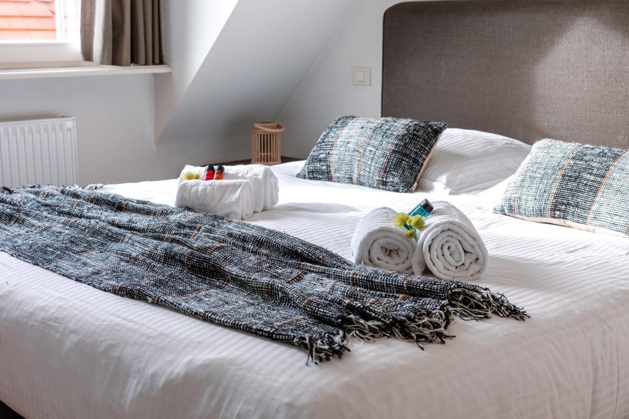 Charming Spacious Duplex Apt With Private Parking In Knokke Knokke-Heist Exterior foto